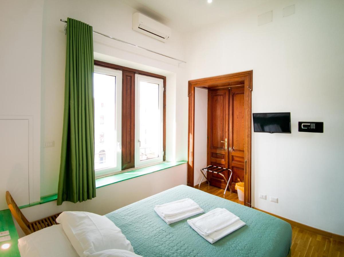5 Sirene Bed and Breakfast Napoli Eksteriør billede